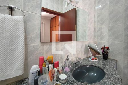 Casa à venda com 251m², 3 quartos e 3 vagasBanheiro Suíte