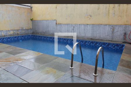 Casa de condomínio para alugar com 300m², 3 quartos e 4 vagasÁrea comum 