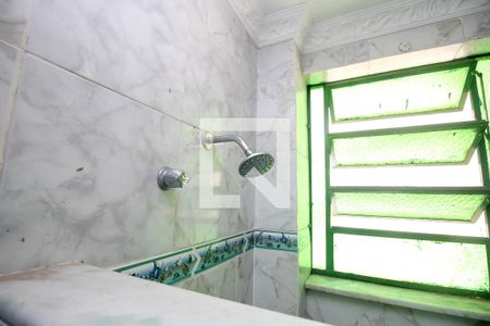 Apartamento para alugar com 36m², 1 quarto e sem vaga Apartamento para alugar com 36m², 1 quarto e sem vagaChuveiro