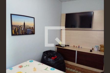Foto 03 de casa à venda com 3 quartos, 184m² em Vila Tolstoi, São Paulo