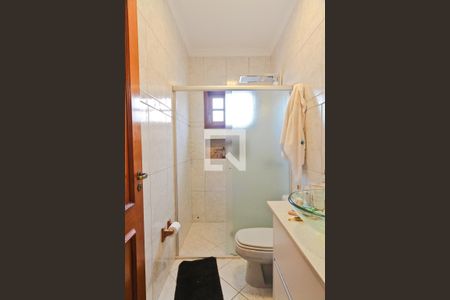 Casa à venda com 280m², 4 quartos e 2 vagasBanheiro