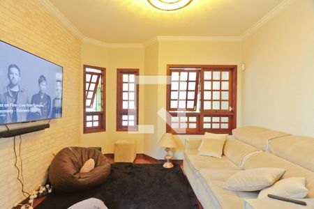 Sala de casa à venda com 4 quartos, 280m² em Vila Baruel, São Paulo