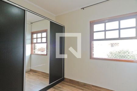 Casa à venda com 280m², 4 quartos e 2 vagasQuarto 2