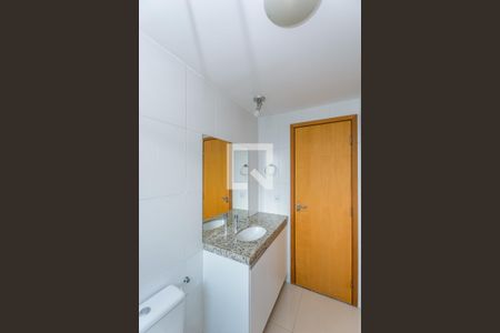 Apartamento para alugar com 64m², 2 quartos e 1 vaga Apartamento para alugar com 64m², 2 quartos e 1 vagaBanheiro da Suíte