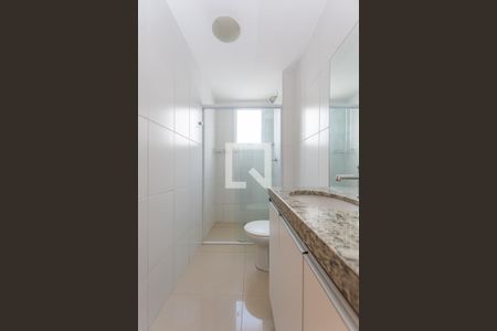 Apartamento para alugar com 64m², 2 quartos e 1 vaga Apartamento para alugar com 64m², 2 quartos e 1 vagaBanheiro da Suíte