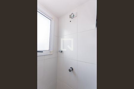 Apartamento para alugar com 64m², 2 quartos e 1 vaga Apartamento para alugar com 64m², 2 quartos e 1 vagaBanheiro da Suíte