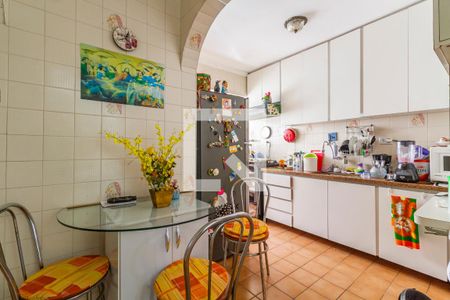 Cozinha de apartamento à venda com 2 quartos, 50m² em Pinheiros, São Paulo