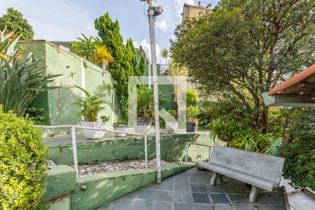 Casa à venda com 120m², 3 quartos e sem vagaQuintal