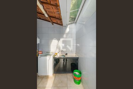 Casa à venda com 120m², 3 quartos e sem vagaÁrea de Serviço