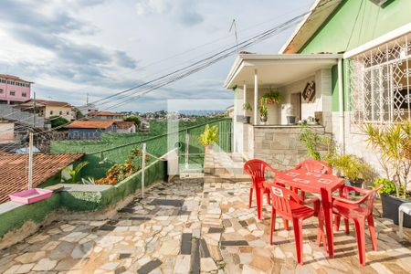 Casa à venda com 120m², 3 quartos e sem vagaQuintal