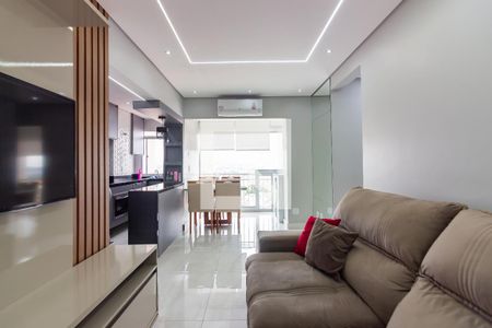Sala de apartamento à venda com 2 quartos, 58m² em Pestana, Osasco