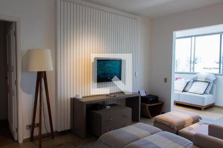 SALA DE TV de apartamento para alugar com 3 quartos, 256m² em Centro, Campinas