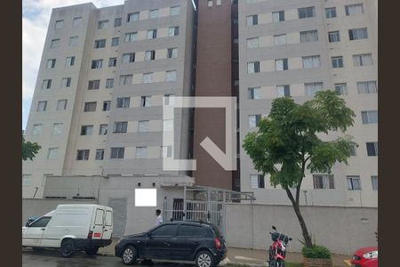 Apartamento para alugar com 47m², 2 quartos e sem vaga Apartamento para alugar com 47m², 2 quartos e sem vagaFachada