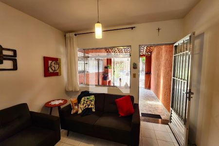 Sala de casa à venda com 3 quartos, 90m² em Jardim Esmeralda, São Paulo