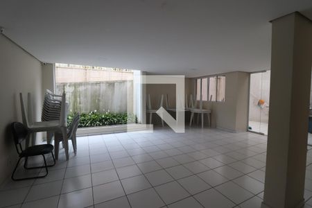 Apartamento à venda com 72m², 3 quartos e 1 vagaÁrea comum - Salão de festas