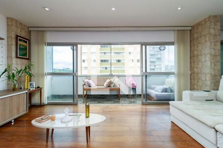 Sala de apartamento para alugar com 2 quartos, 125m² em Jardim Francisco Mendes, São Paulo