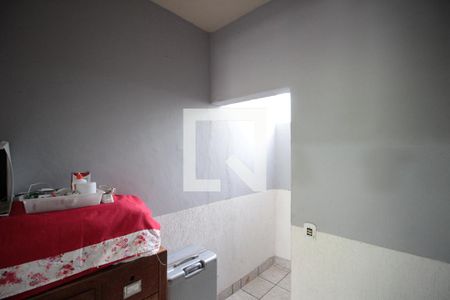 Casa à venda com 360m², 4 quartos e 2 vagasQuarto de Serviço