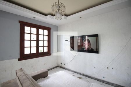 Sala de casa à venda com 4 quartos, 360m² em Floramar, Belo Horizonte