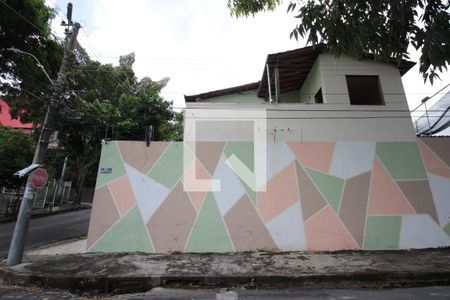 Casa à venda com 360m², 4 quartos e 2 vagasFachada