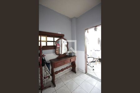 Casa à venda com 360m², 4 quartos e 2 vagasQuarto de Serviço