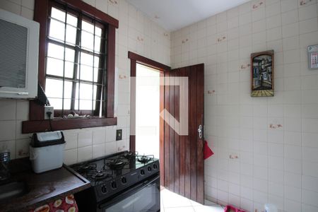 Casa à venda com 360m², 4 quartos e 2 vagasCozinha