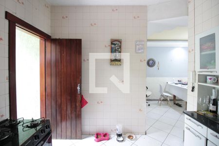 Casa à venda com 360m², 4 quartos e 2 vagasCozinha