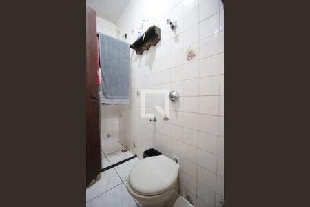 Casa à venda com 360m², 4 quartos e 2 vagasBanheiro da Suite