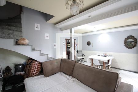 Sala de casa à venda com 4 quartos, 360m² em Floramar, Belo Horizonte