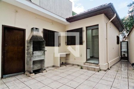 Casa para alugar com 70m², 2 quartos e 2 vagas Casa para alugar com 70m², 2 quartos e 2 vagasÁrea externa