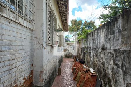 Casa à venda com 160m², 3 quartos e 4 vagasCorredor