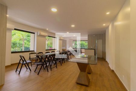 Apartamento à venda com 75m², 2 quartos e 1 vagaSalão de Festas