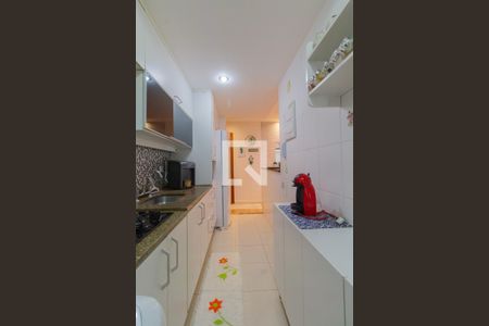 Apartamento à venda com 75m², 2 quartos e 1 vagaCozinha