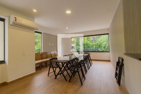 Apartamento à venda com 75m², 2 quartos e 1 vagaSalão de Festas