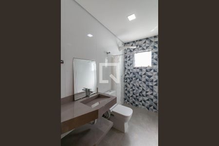 Casa para alugar com 351m², 5 quartos e 2 vagas Casa para alugar com 351m², 5 quartos e 2 vagasBanheiro Social