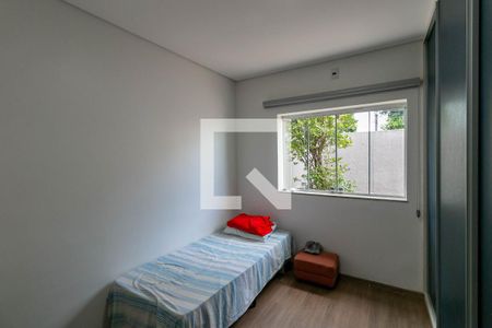 Casa para alugar com 351m², 5 quartos e 2 vagas Casa para alugar com 351m², 5 quartos e 2 vagasQuarto 4
