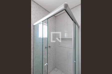 Casa para alugar com 351m², 5 quartos e 2 vagas Casa para alugar com 351m², 5 quartos e 2 vagasBanheiro Social 2