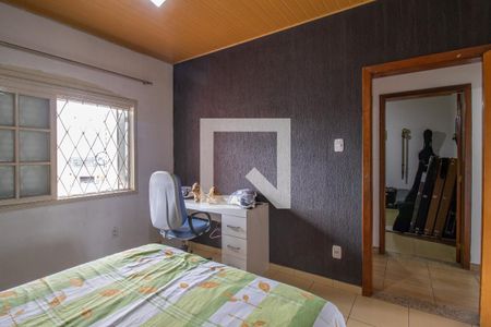 Casa à venda com 570m², 5 quartos e 4 vagas Casa à venda com 570m², 5 quartos e 4 vagasQuarto 3