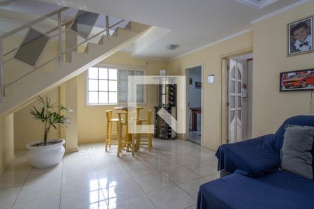 Casa à venda com 570m², 5 quartos e 4 vagas Casa à venda com 570m², 5 quartos e 4 vagasSala