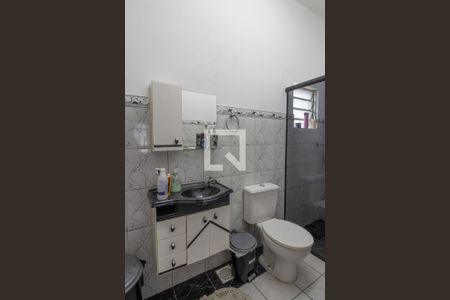 Casa à venda com 570m², 5 quartos e 4 vagas Casa à venda com 570m², 5 quartos e 4 vagasBanheiro 4