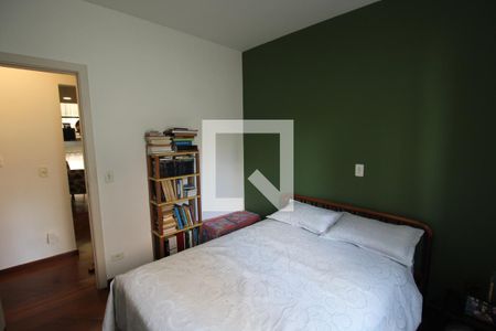 Apartamento à venda com 130m², 3 quartos e 2 vagasQuarto 2