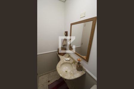 Apartamento à venda com 130m², 3 quartos e 2 vagasLavabo