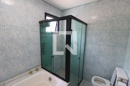 Apartamento à venda com 130m², 3 quartos e 2 vagasQuarto 1 - Banheiro