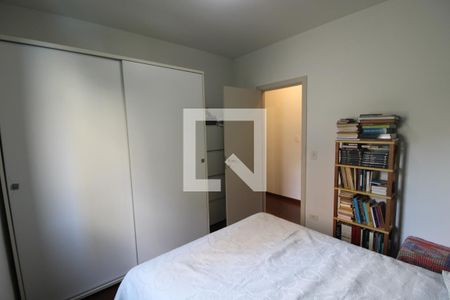 Apartamento à venda com 130m², 3 quartos e 2 vagasQuarto 2