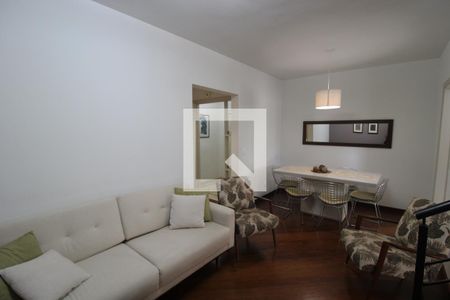 Apartamento à venda com 130m², 3 quartos e 2 vagasSala