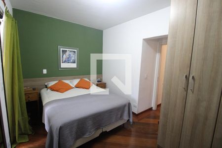 Apartamento à venda com 130m², 3 quartos e 2 vagasQuarto 1
