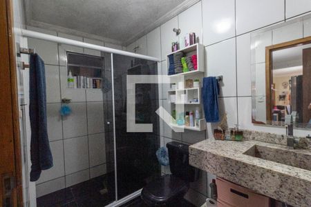 Casa à venda com 500m², 4 quartos e 8 vagasBanheiro 2