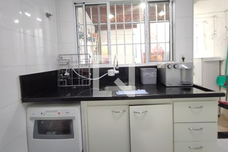 Casa de condomínio à venda com 72m², 2 quartos e 1 vagaCozinha
