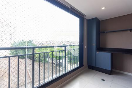 Varanda  de apartamento para alugar com 2 quartos, 49m² em Padroeira, Osasco