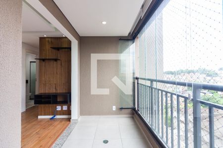 Varanda  de apartamento para alugar com 2 quartos, 49m² em Padroeira, Osasco