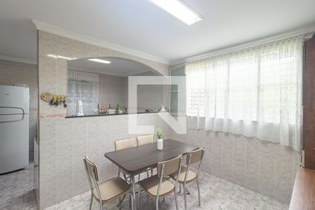 Casa para alugar com 100m², 3 quartos e 2 vagas Casa para alugar com 100m², 3 quartos e 2 vagasCozinha